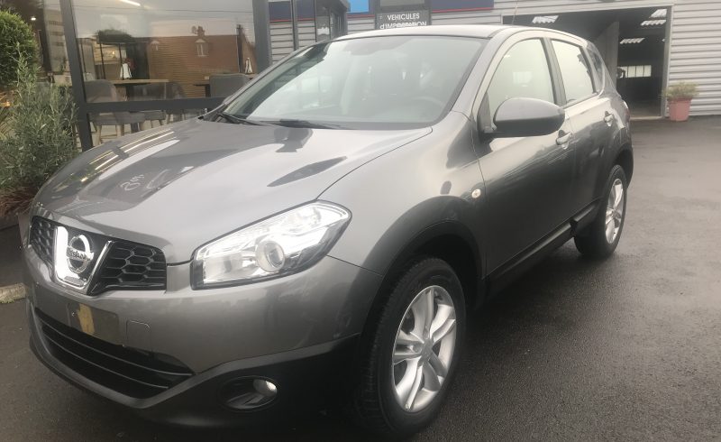 Nissans qashqai à saint lo