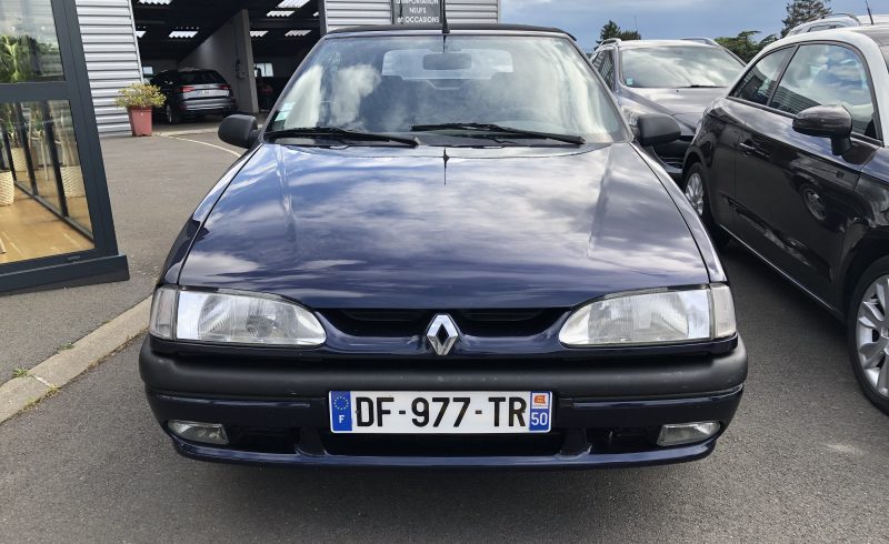 Renault 19 cabriolet Camargue manche